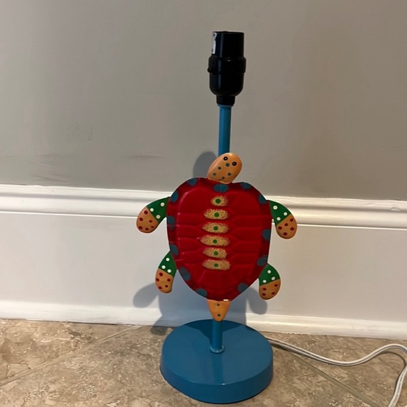 New Turtle Table Lamp - Picture 2 of 5